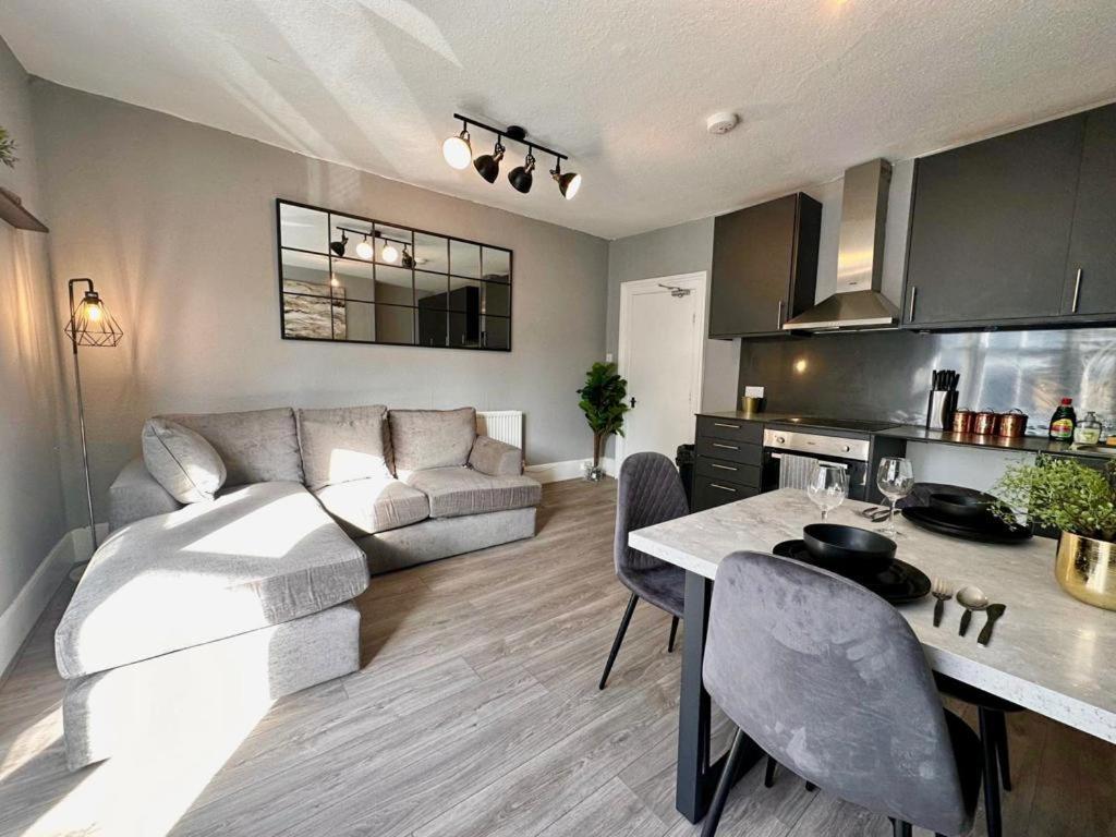 Flash Sale Brighton Train Station 3 Bedroom Flat Bn180Alon Exterior foto